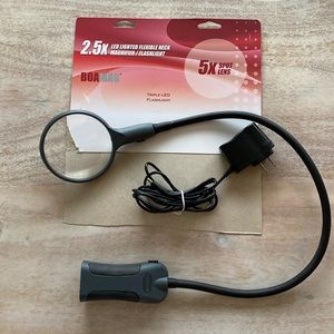 LED Lighted Flexible Neck Magnifier